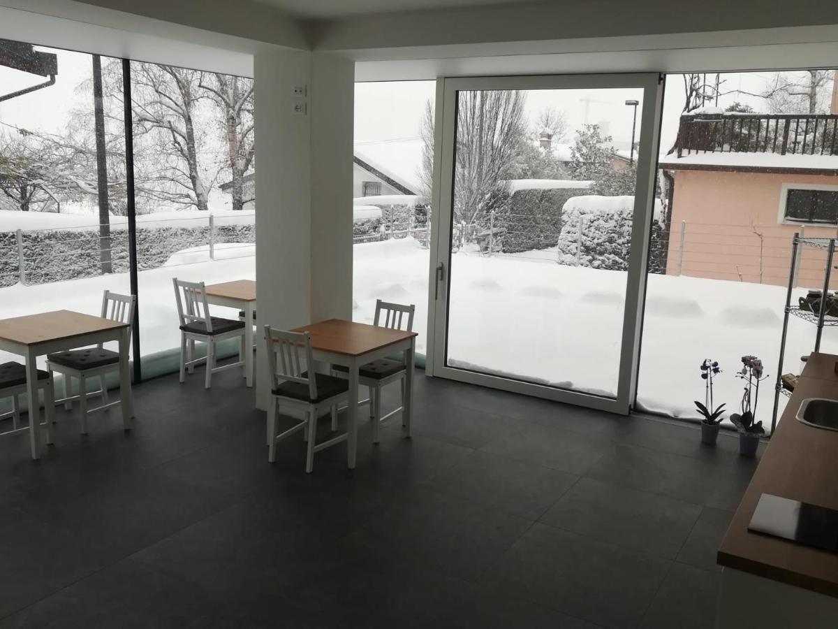 Bed And Breakfast Anna Isera Bagian luar foto
