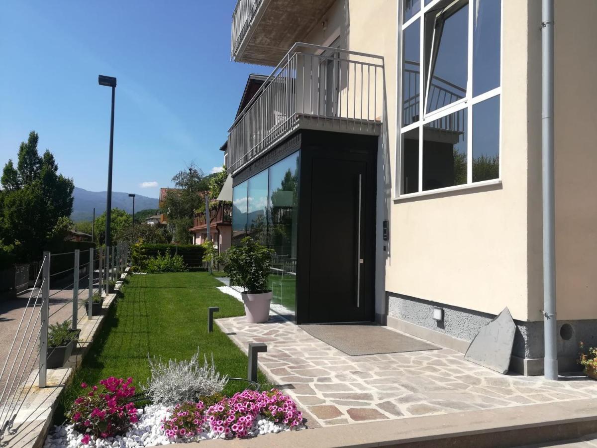 Bed And Breakfast Anna Isera Bagian luar foto