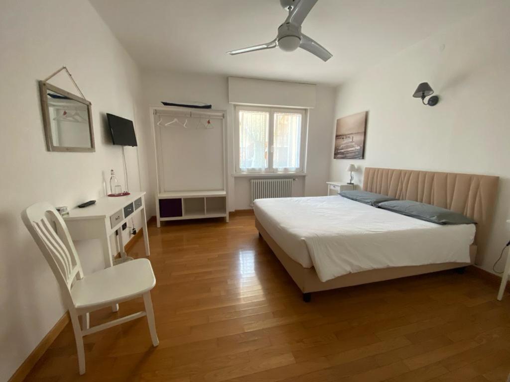 Bed And Breakfast Anna Isera Bagian luar foto