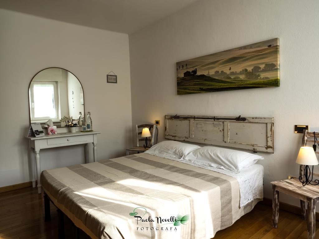 Bed And Breakfast Anna Isera Bagian luar foto